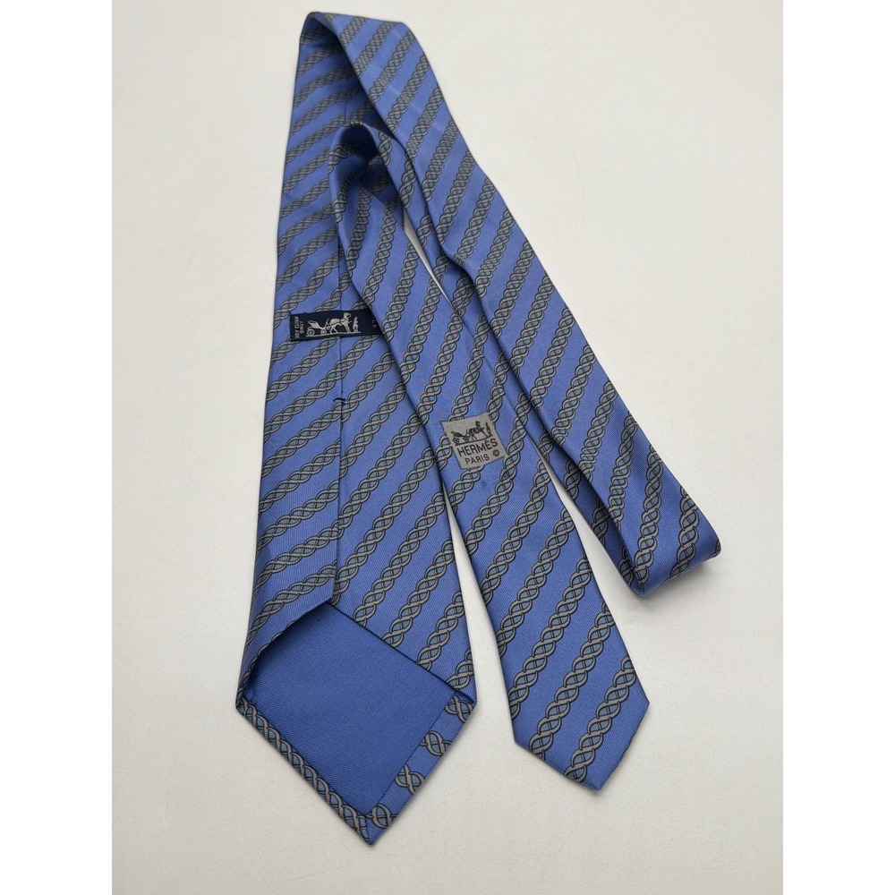 Hermes Paris Mens Silk Tie Blue Grey Rope Chain Link Pattern 7073 TA Made France